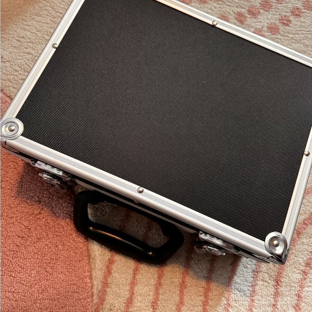 NIB Beauty Control Makeup Case